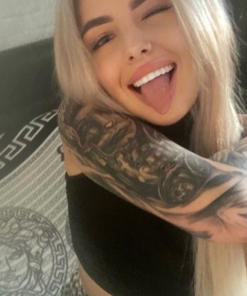 Аделина, 23 года